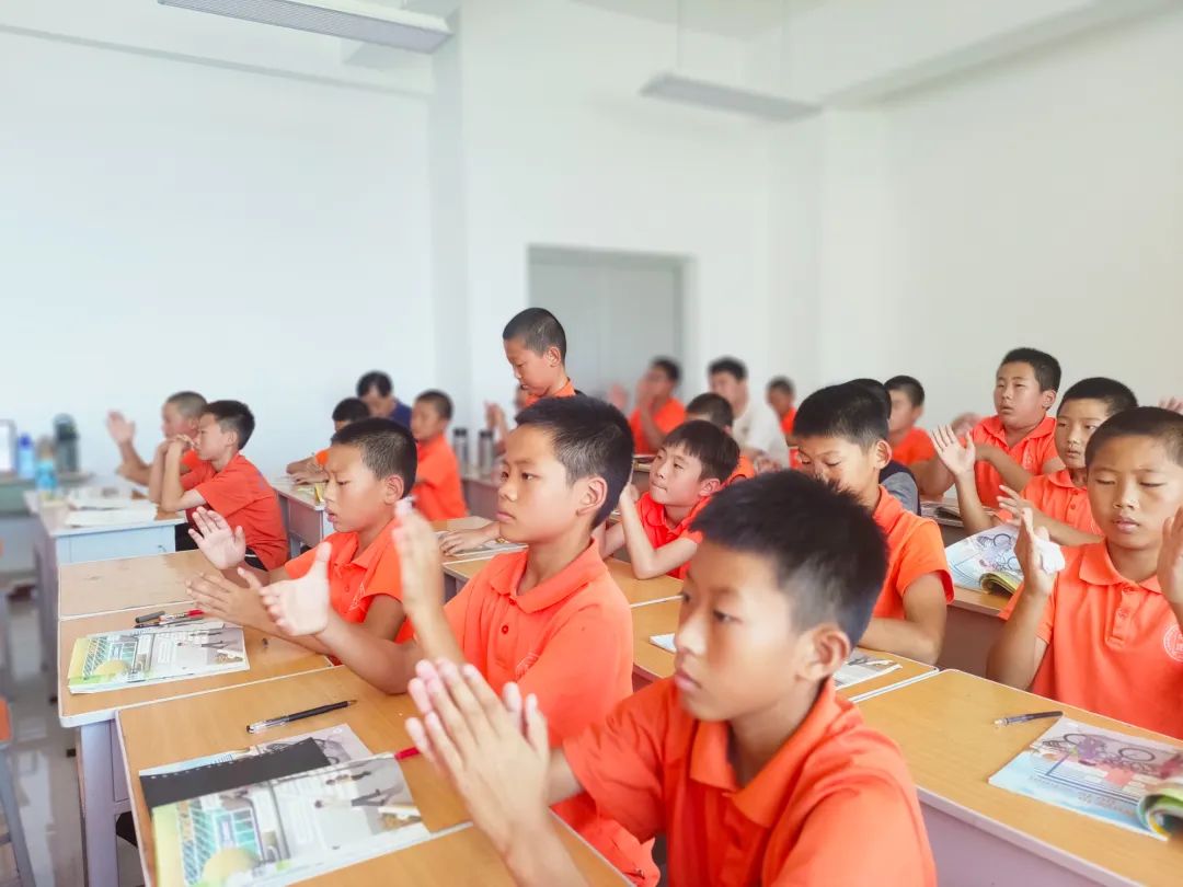 文化课堂展风采,聚力教学求提升